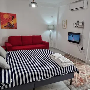 Appartamento New Modern Studio In Central